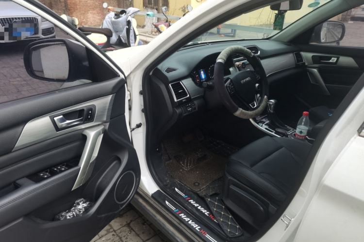 Used Haval H2 2016 Red-Label 1.5T Automatic Two-Wheel Drive Luxury Model