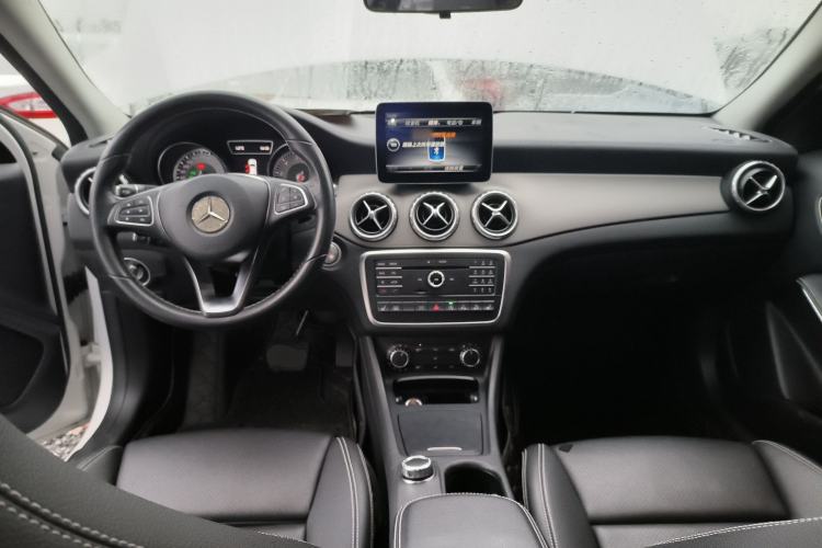 Used Mercedes-Benz GLA 2016 GLA 220 4MATIC Fashion Edition
