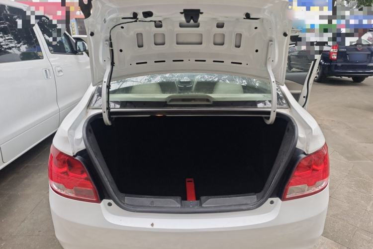 Used Chevrolet Sail 2015 Sail 3 1.3L Manual Warm Edition
