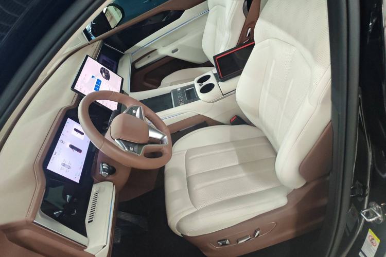 Used BYD Xia 2025 DM-i 1.5T 180km Excellence Model
