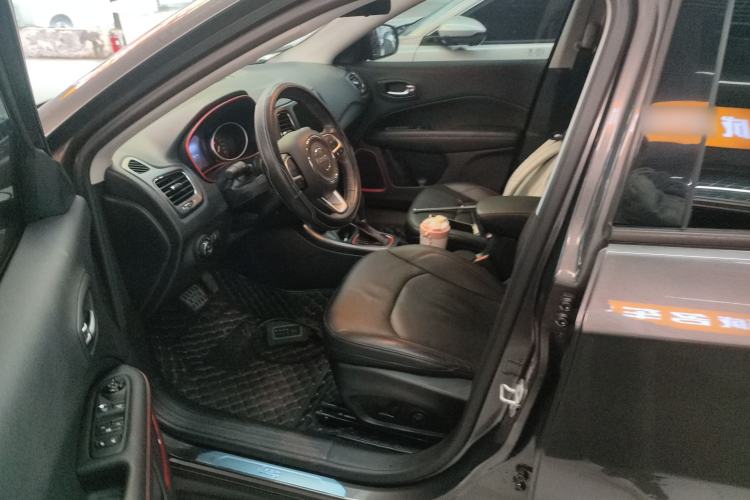 Used Jeep Compass 2017 200TS Automatic High-Performance All-Wheel Drive Edition
