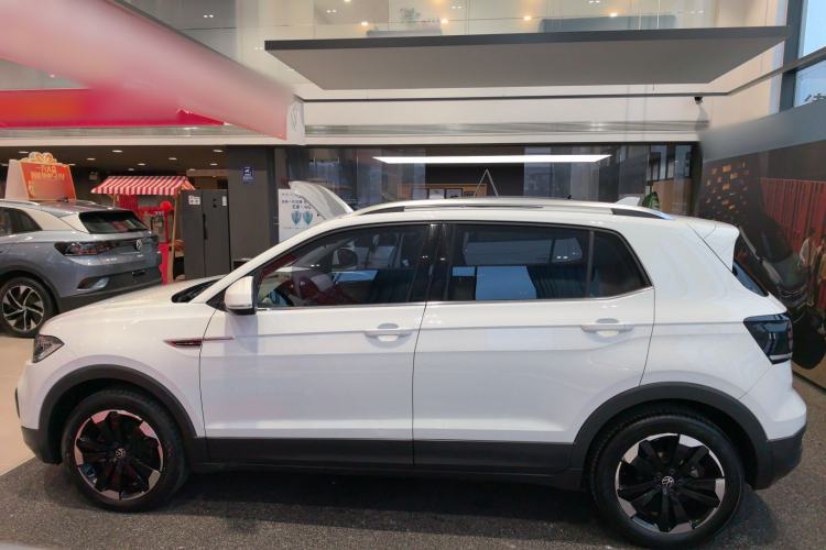 Used Volkswagen Tacqua 2021 200TSI DSG JoyConnect Edition
