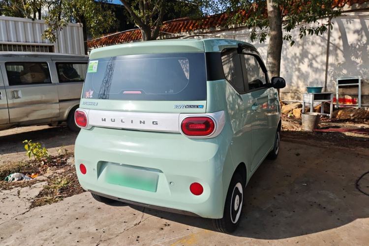Used Wuling Hongguang MINIEV 2024 3rd Generation 215km Youth Edition
