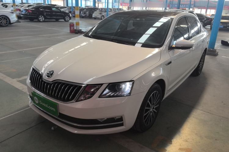Used Skoda Octavia 2019 TSI230 DSG SmartDrive Luxury Edition China VI