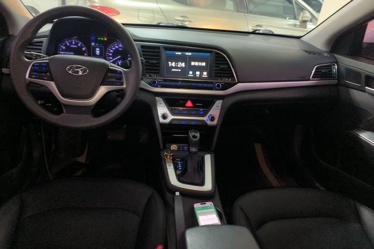 Used Hyundai Elantra 2016 1.6L Automatic ZhiXuan – Elite Version