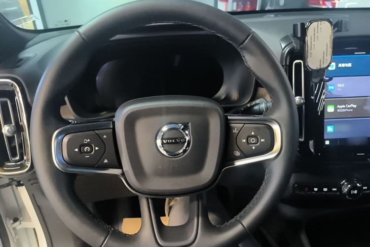Used Volvo XC40 2023 B3 Zhiyuan Luxury Edition