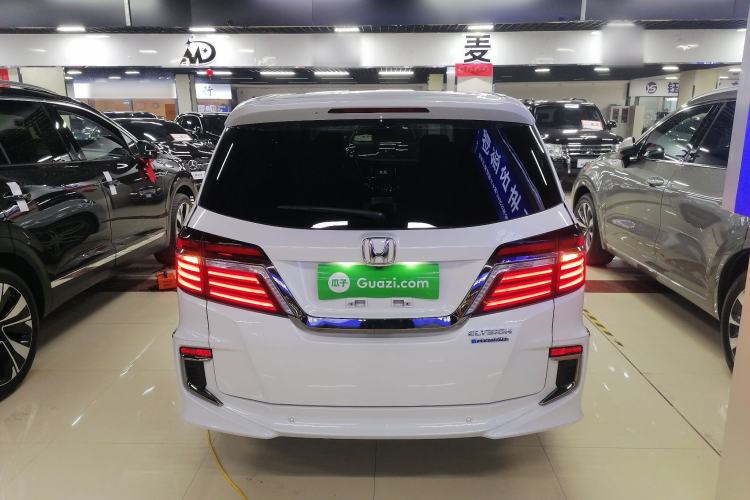 Used Honda Elysion 2019 2.0L Hybrid Luxury Edition
