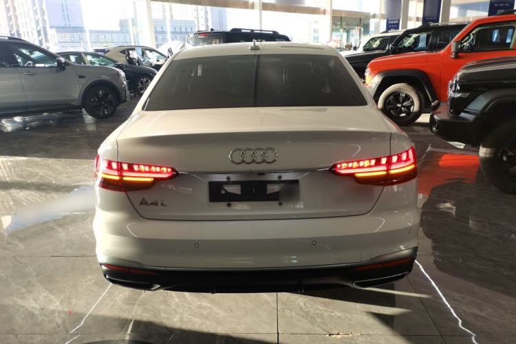 Used Audi A4L 2022 40 TFSI Fashion Dynamic Model