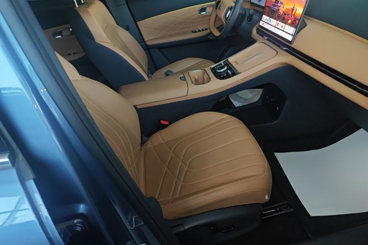 Used  Galaxy Xingjian 7 EM-i 2025 120km Flagship Edition
