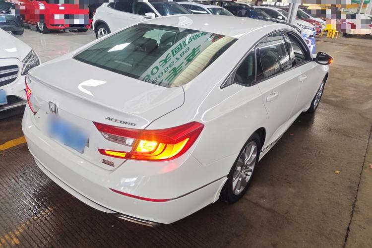 Used Honda Accord 2018 260TURBO Luxury Edition China V Emission Standard
