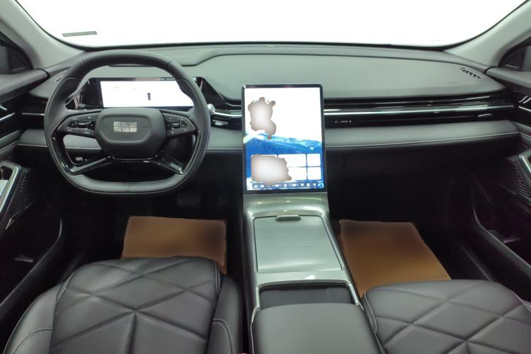 Used  L6 2024 125km PLUS Dragon Edition
