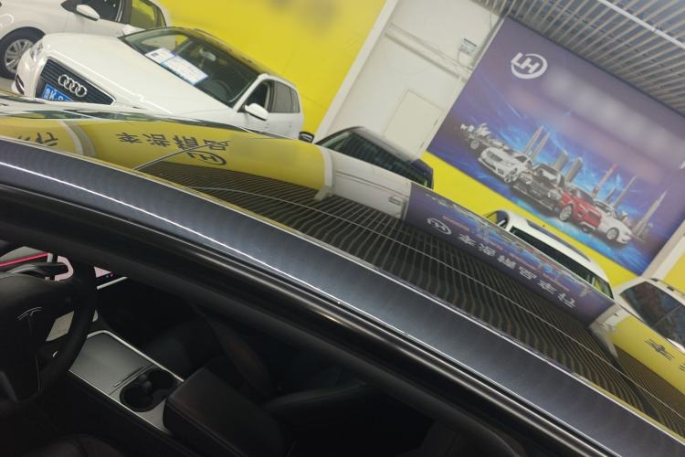 Used Tesla Model Y 2023 Rear-Wheel-Drive Version
