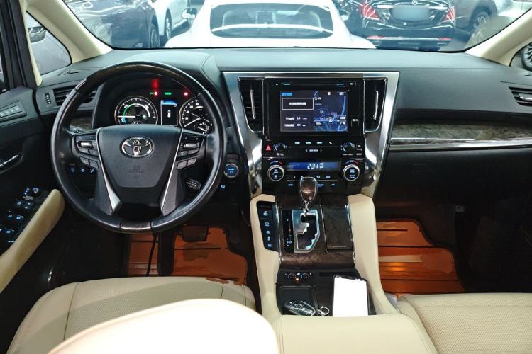 Used Toyota Alphard 2019 Dual-Engine 2.5L Prestige Edition
