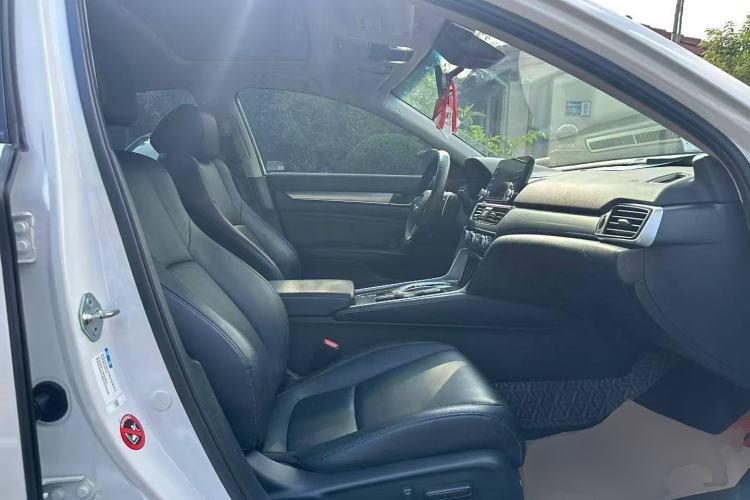 Used Honda Accord 2018 Rui Hybrid 2.0L Rui Ling Edition China VI
