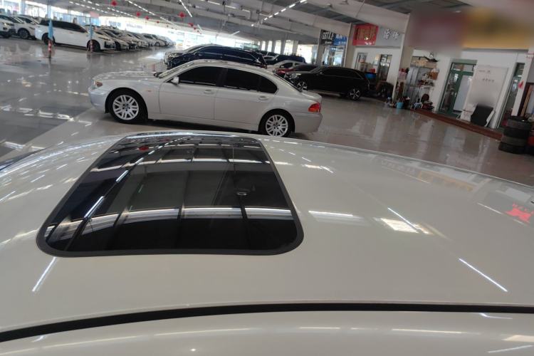 Used Nissan Tiida 2021 1.6L CVT Cool Edition
