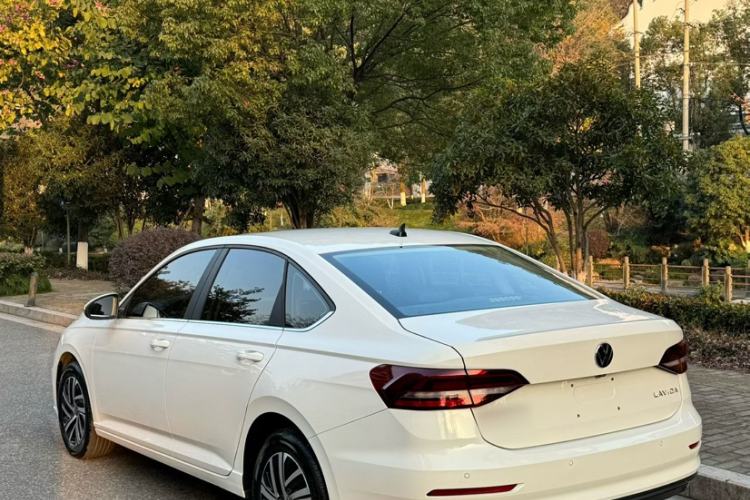 Used Volkswagen Lavida 2021 1.5L Automatic Comfort Edition
