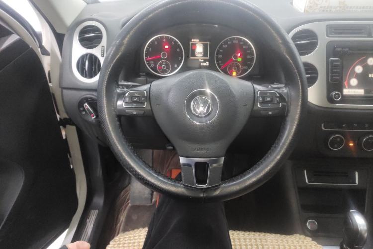 Used Volkswagen Tiguan 2015 1.8TSI Automatic Two-Wheel Drive Luxury Model
