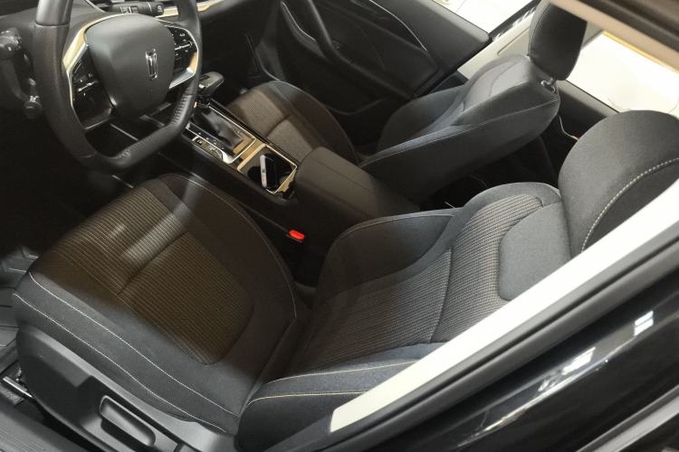 Used Bestune B70 2022 Third Generation 1.5T Automatic Enjoyment Version
