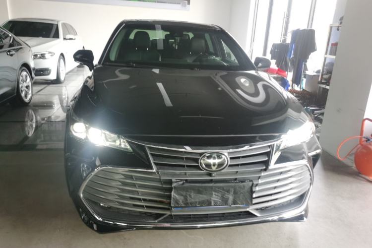 Used Toyota Avalon 2019 2.0L XLE Premium Edition China VI