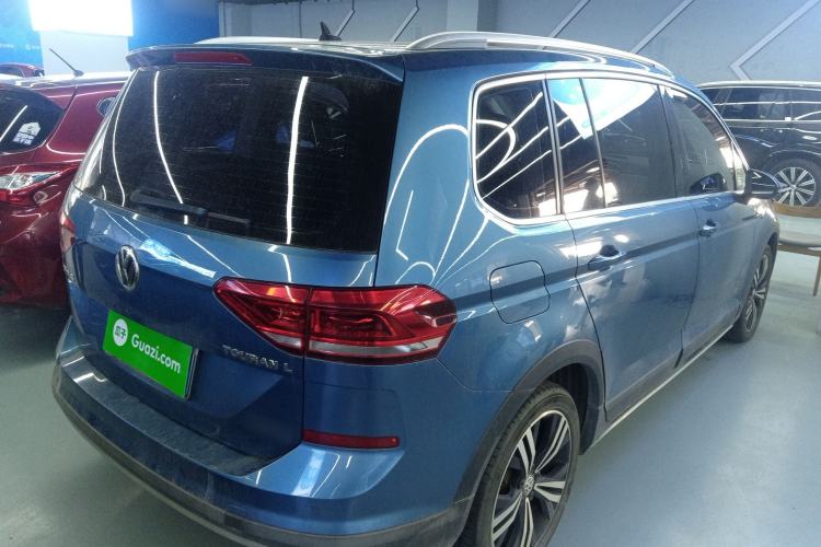 Used Volkswagen Touran 2018 Volkswagen Touran L 280TSI DSG Boundary Edition 7 Seats China V Emission Standard
