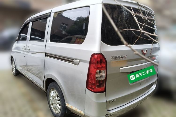 Used Wuling Rongguang V 2016 1.5L Standard Version