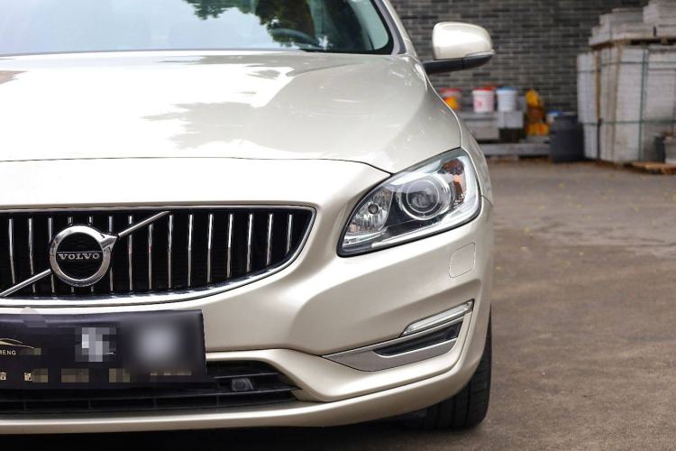 Used Volvo S60 2019 S60L Facelift T5 Intelligent Advanced Edition
