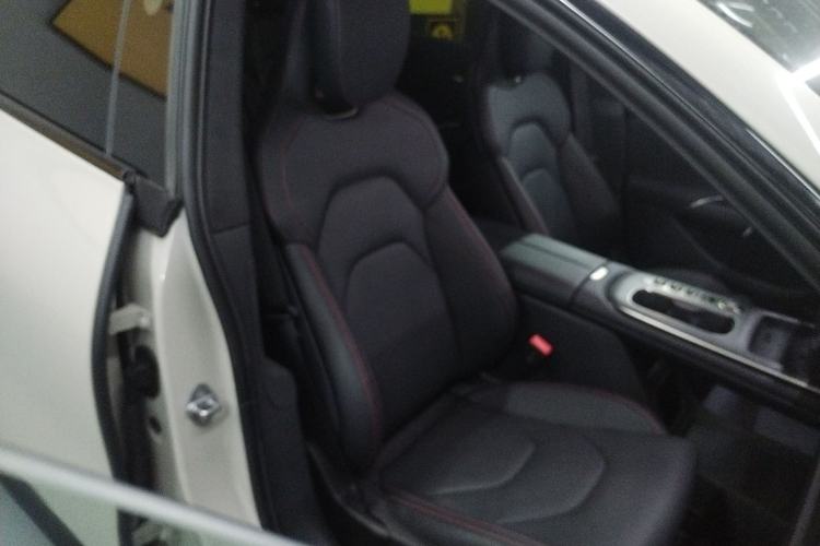 Used  SU7 2024 Four-Wheel Drive Ultra-Long Range Advanced Intelligent Driving Max Edition