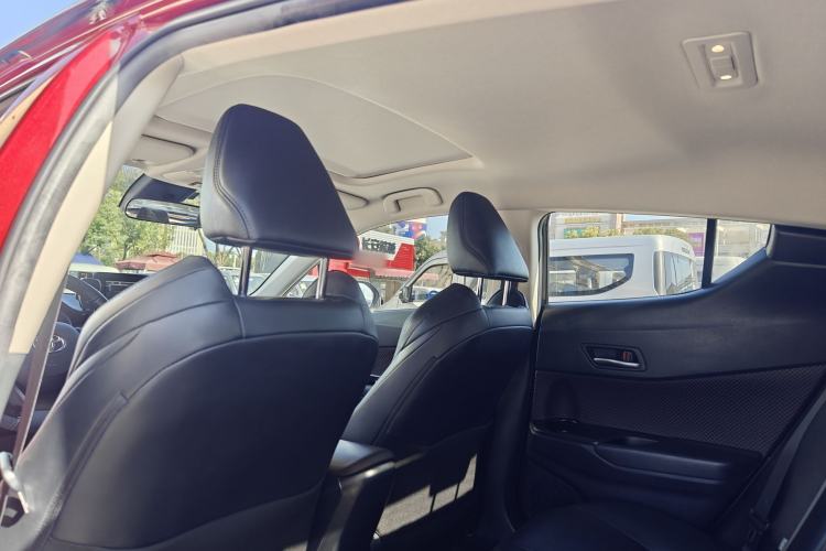 Used Toyota C-HR 2020 2.0L Flagship Edition
