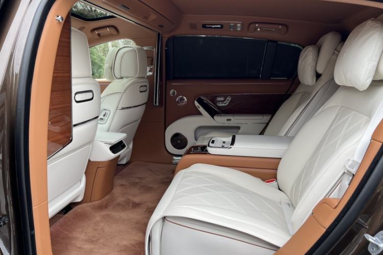 Used Hima S800 2025 Model, Range-Extended Starlight Executive Edition, 4 Seats