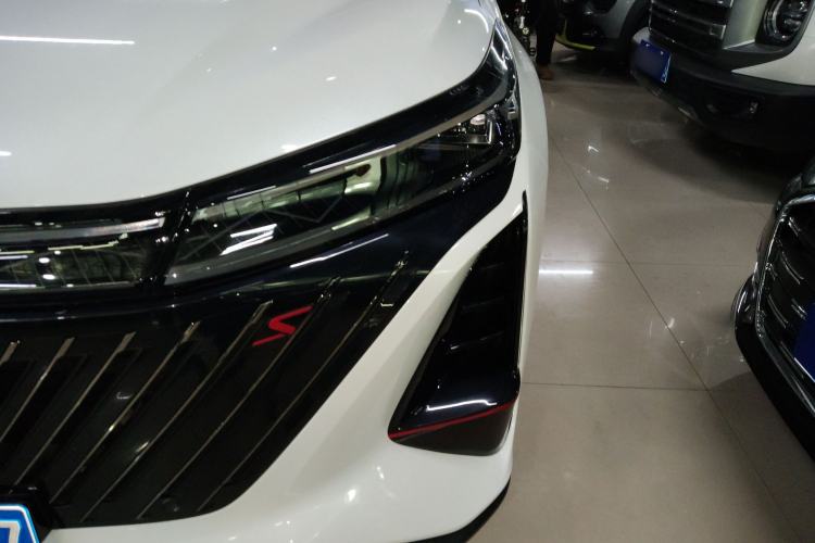 Used Changan CS75 PLUS 2022 2nd Generation 1.5T Automatic Prestige Version
