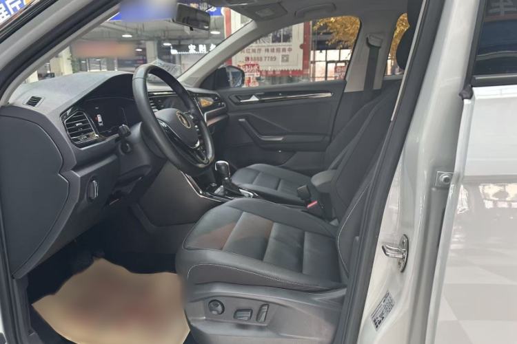 Used Volkswagen T-ROC 2021 280TSI DSG Two-Wheel Drive Elite Connect Edition
