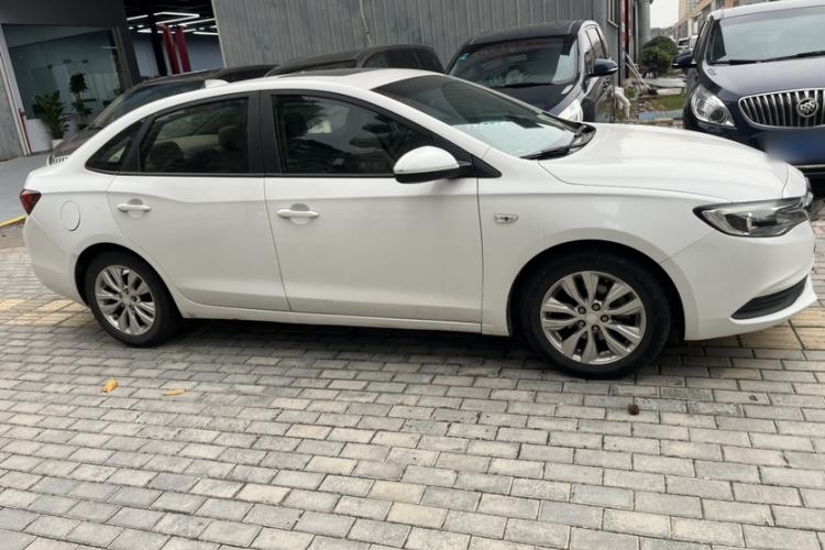 Used Buick GT 2018 15T Manual Elite Version China V Standard