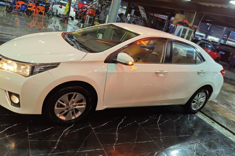 Used Toyota Corolla 2017 Revised Version 1.6L S-CVT GL
