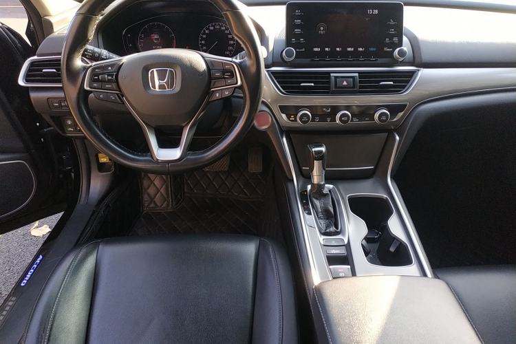 Used Honda Accord 2018 260TURBO Luxury Edition China VI
