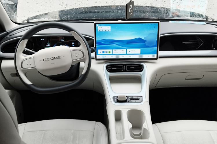 Used  Geome 2025 UP 410km Exploration Edition
