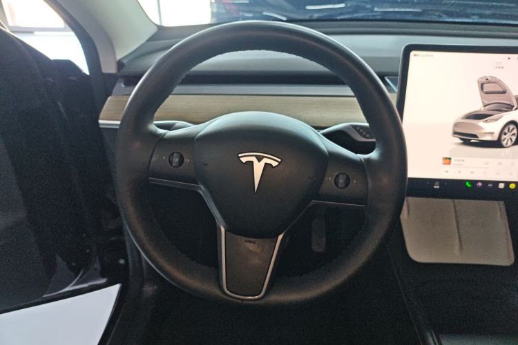 Used Tesla Model Y 2022 Rear-Wheel-Drive Version