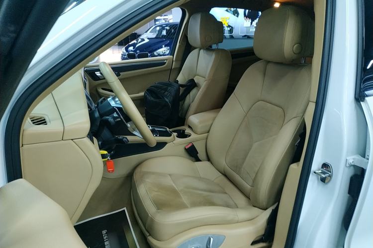 Used Porsche Macan 2016 Macan 2.0T