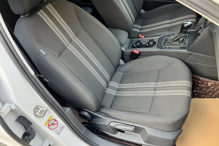 Used Volkswagen Lamando 2017 230TSI DSG Fashion Edition