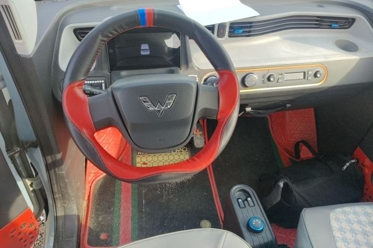 Used Wuling Hongguang MINIEV 2020 Zizai Version Lithium-NMC