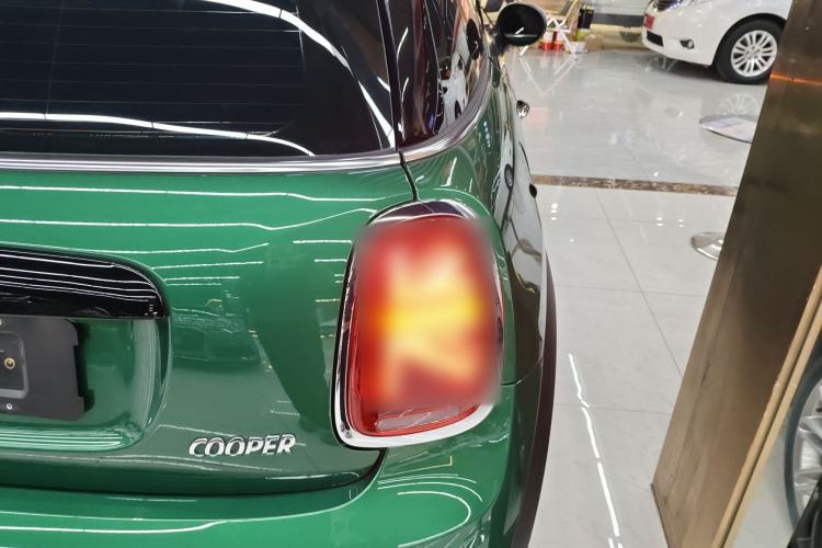 Used  MINI 2022 1.5T COOPER Classic Edition
