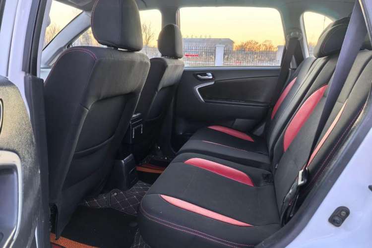 Used Suzuki Liana A6 2015 Hatchback 1.4L Manual Enjoyment Model
