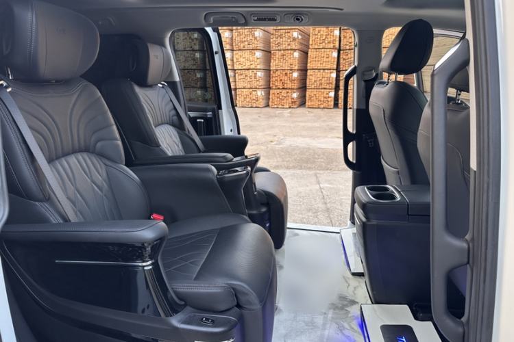 Used GAC Trumpchi M8 2024 Master Series 400T Prestige Edition
