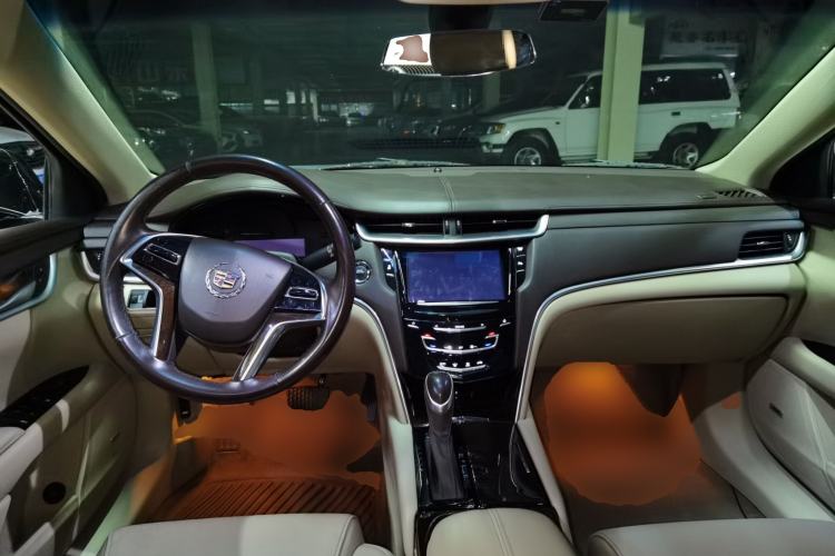 Used Cadillac XTS 2014 28T Comfort Version
