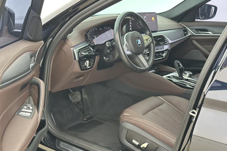 Used BMW 5 Series 2023 530Li Leading Model M Sport Package
