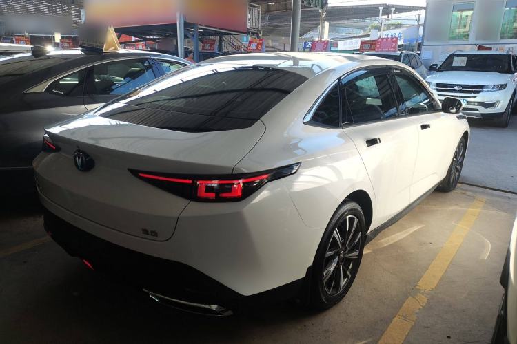 Used Changan Eado 2024 1.5T GDI Automatic Prestige Edition
