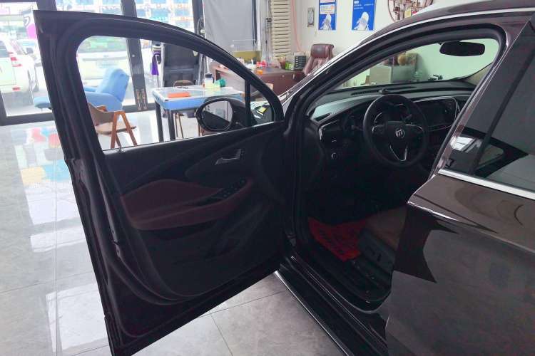 Used Buick Envision 2021 532T Two-Wheel-Drive Elite Version
