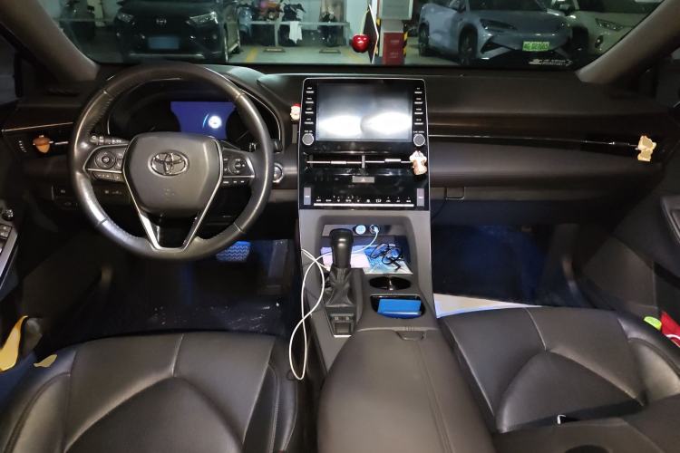 Used Toyota Avalon 2019 2.0L Luxury Edition China VI Standard
