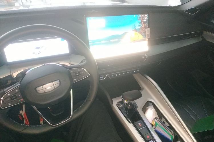 Used Geely Auto Preface 2025 Dongfang Yao 1.5TD Jinghong Edition+