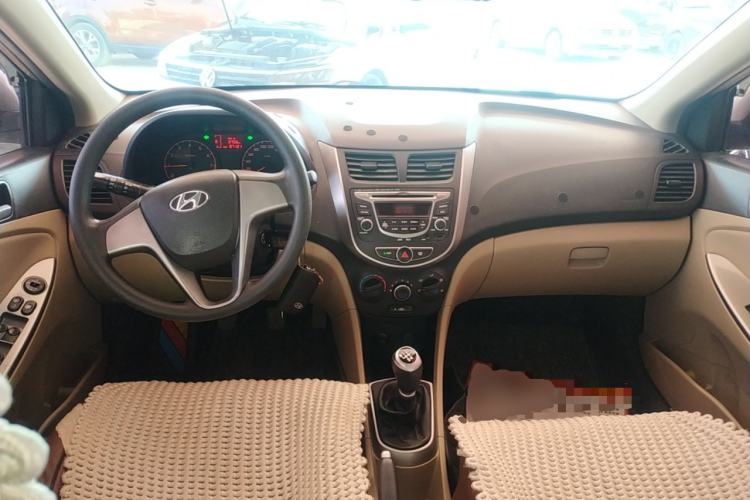 Used Hyundai Verna 2014 1.4L Manual Smart GLS Trim
