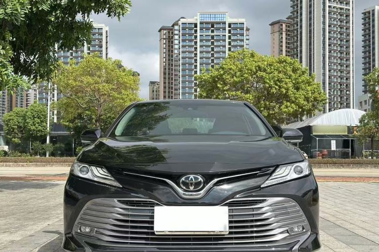 Used Toyota Camry 2019 Revised Version 2.0G Luxury Edition